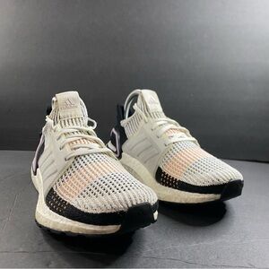 Adidas Womens Ultra Boost 19 G27481 White Running Shoes Sneakers Size 6.5